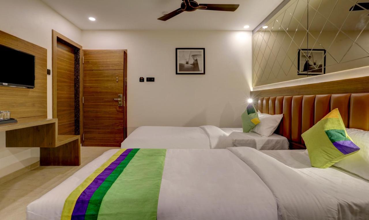 Treebo Castle Rock Inn Mumbai Exterior foto